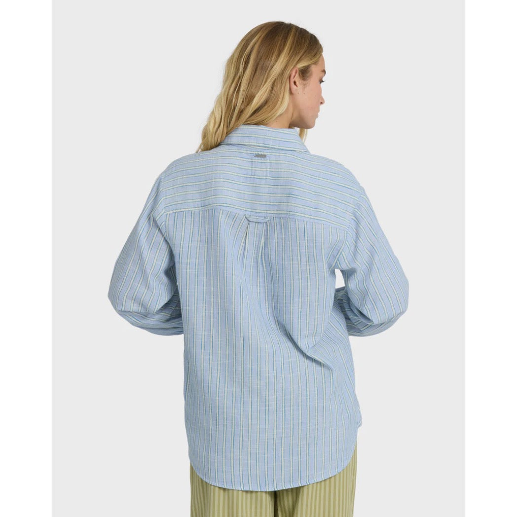 BILLABONG - WANDERER PRNTD L/S WOVEN TOP | Twilight Blue