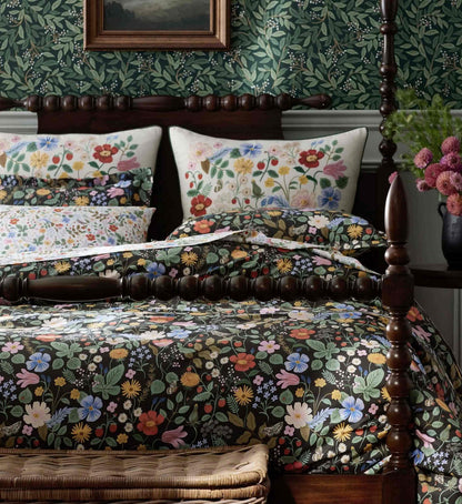 Percale Comforter - Strawberry Fields Black