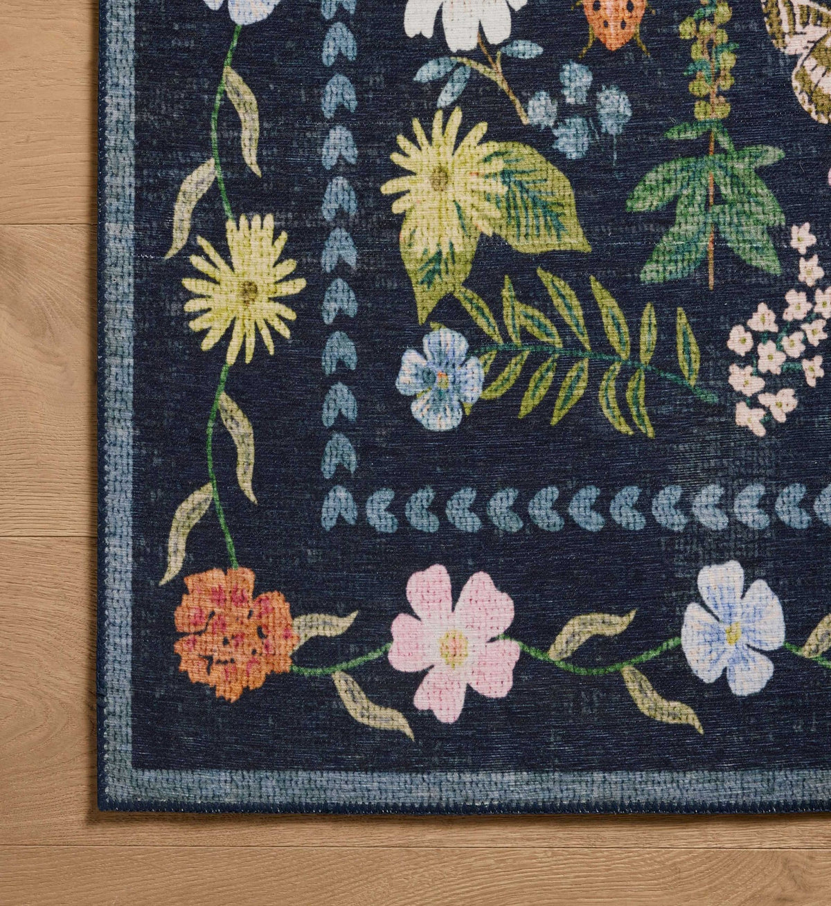 Canopy Curio Printed Rug - Charcoal