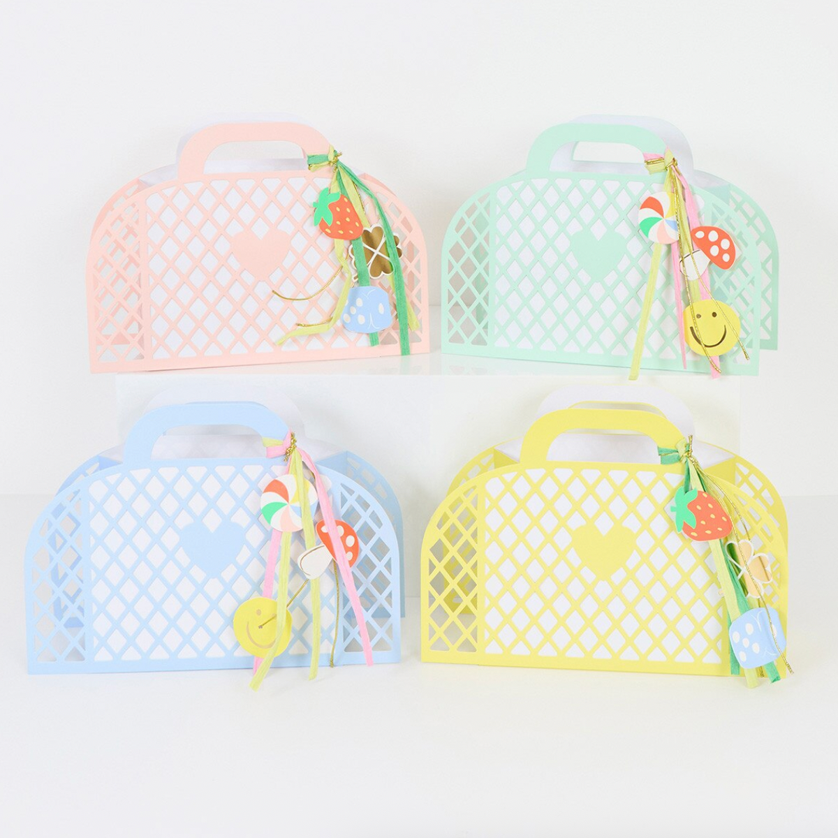 Charm Party Bags (x8)