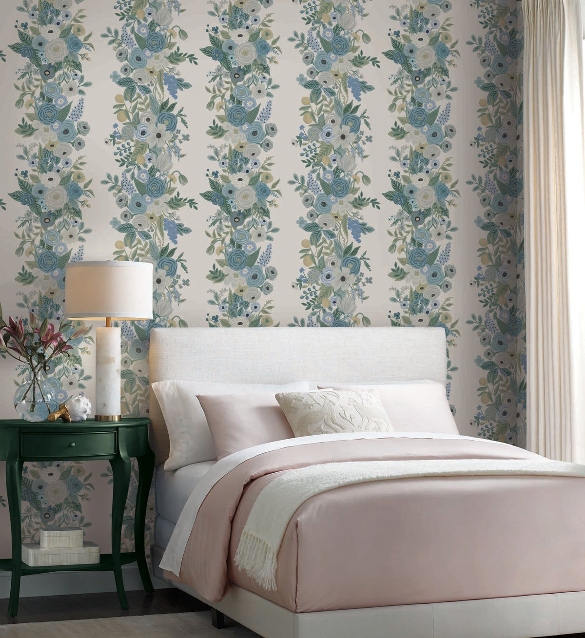 Garden Party Trellis Wallpaper - Indigo