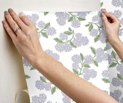 Hydrangea Peel & Stick Wallpaper - Lilac & White