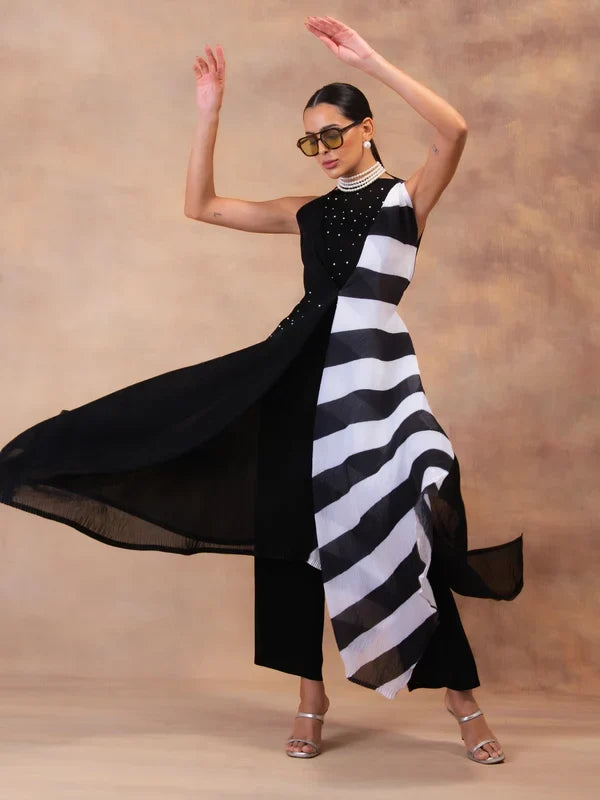 Black and White Layered Tunic Set