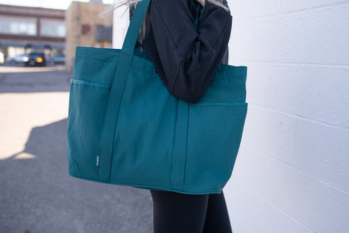 Daily Multi Pocket Tote