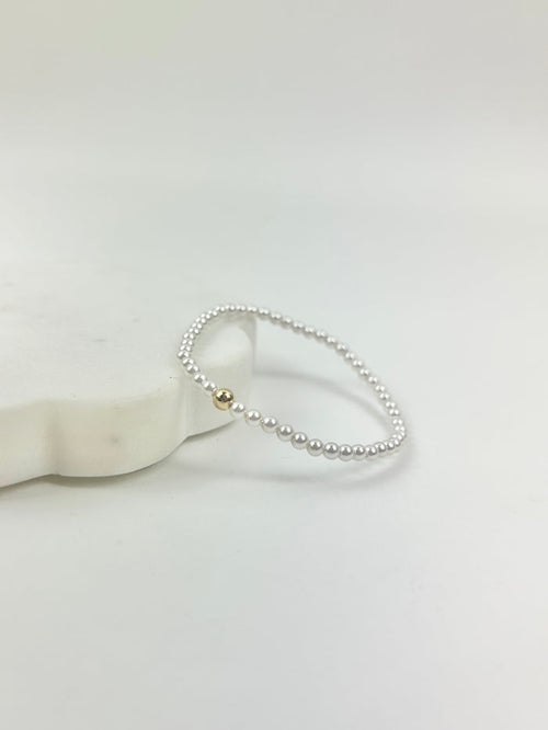 eGirl Classic 3mm Pearl Bead Bracelet Bracelets in at Wrapsody