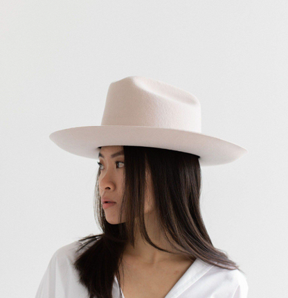 Ezra Hat