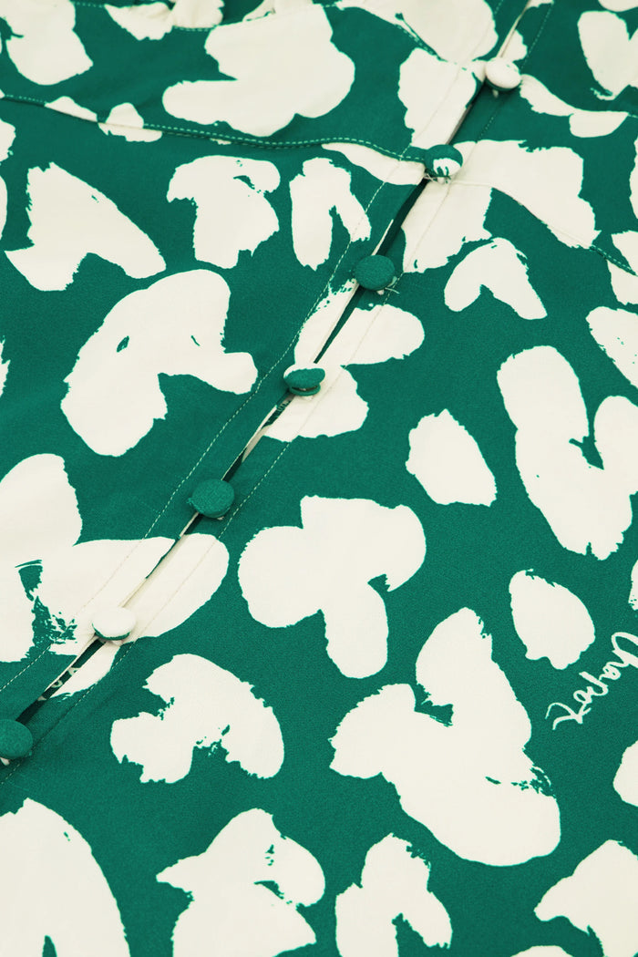 Close-up of Fabienne Chapot Ana Dress Evergreen/Cosy White fabric pattern and buttons, shop Fabienne Chapot at Dotique
