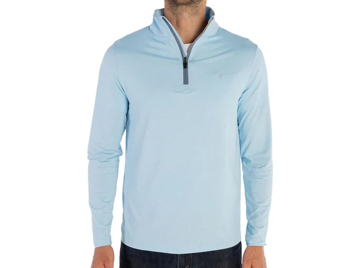 Feather Performance Pullover