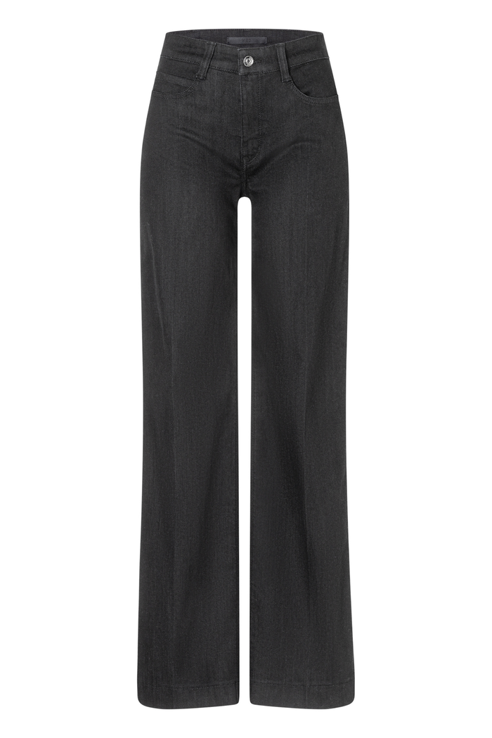 Front view of MAC Jeans 5228-90-0387L D999 Black Wide Authentic Stretch Denim Jeans by Mac Jeans, shop Mac Jeans at Dotique