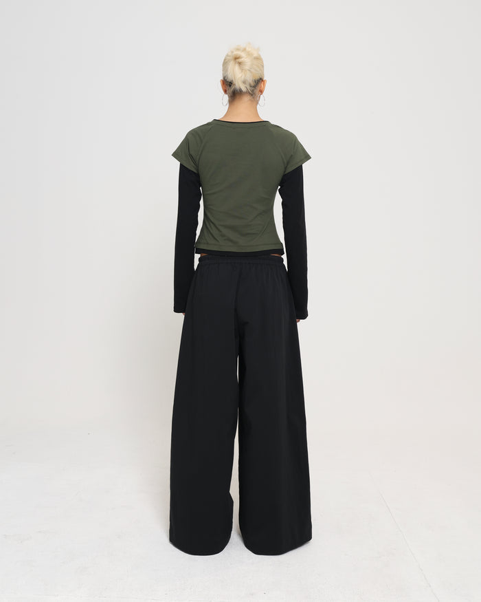 MADELEINE LAYERED TEE - Olive / Black