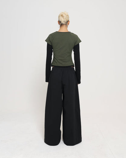 MADELEINE LAYERED TEE - Olive / Black