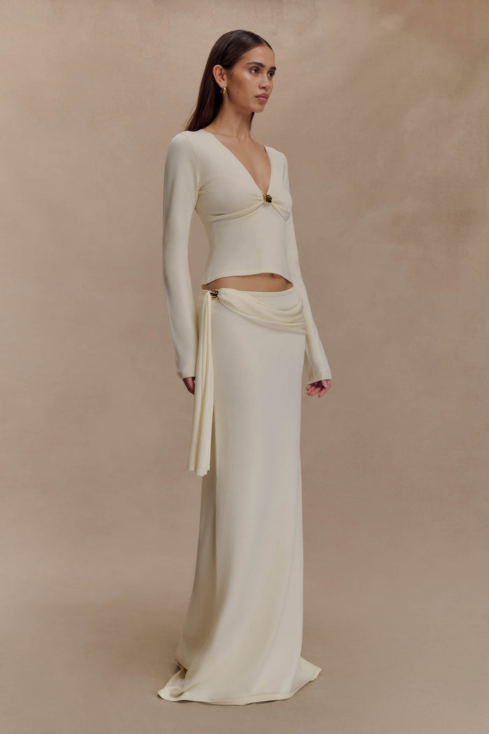 Miraby Front Ruched Knit Long Sleeve Top - Ivory
