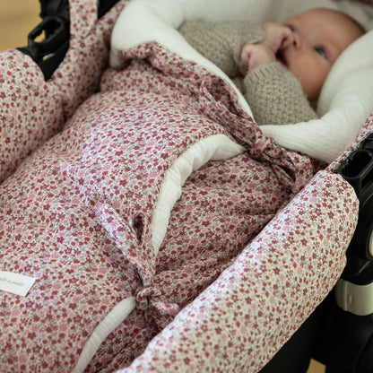 Pasito a Pasito - Baby Nest / Blanket- Cherry Flowers - Mabel & Fox