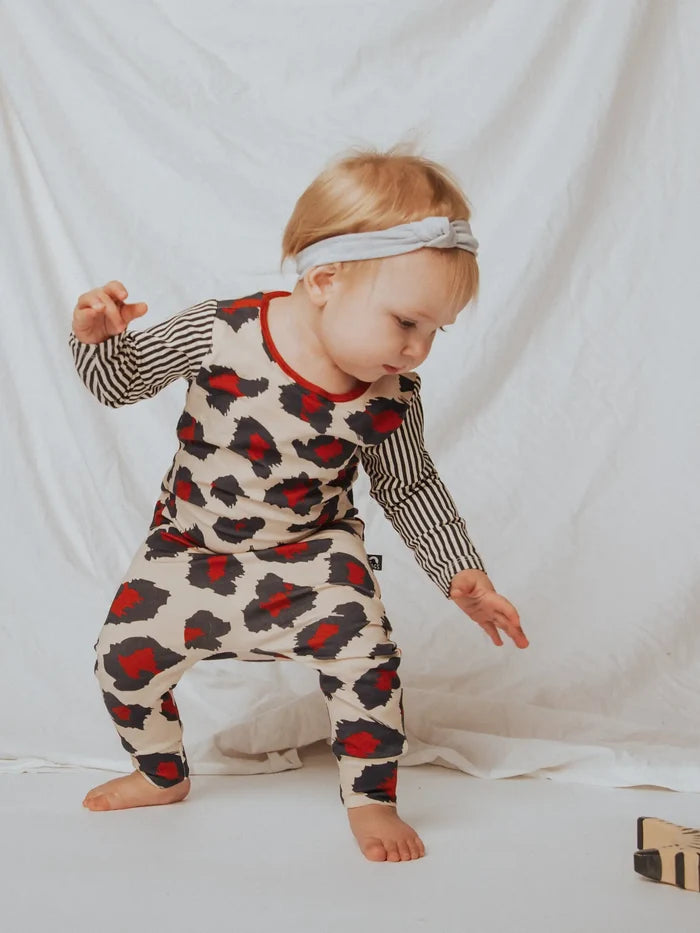 RAGS Infant Peekabooty Rag Romper - 'big Leopard' (8931877421364)