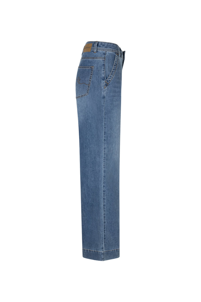 Red Button SRB4969 Colette Slanted Pockets Stone Used Jeans L31 by Red Button Shop Red Button at Dotique online.
