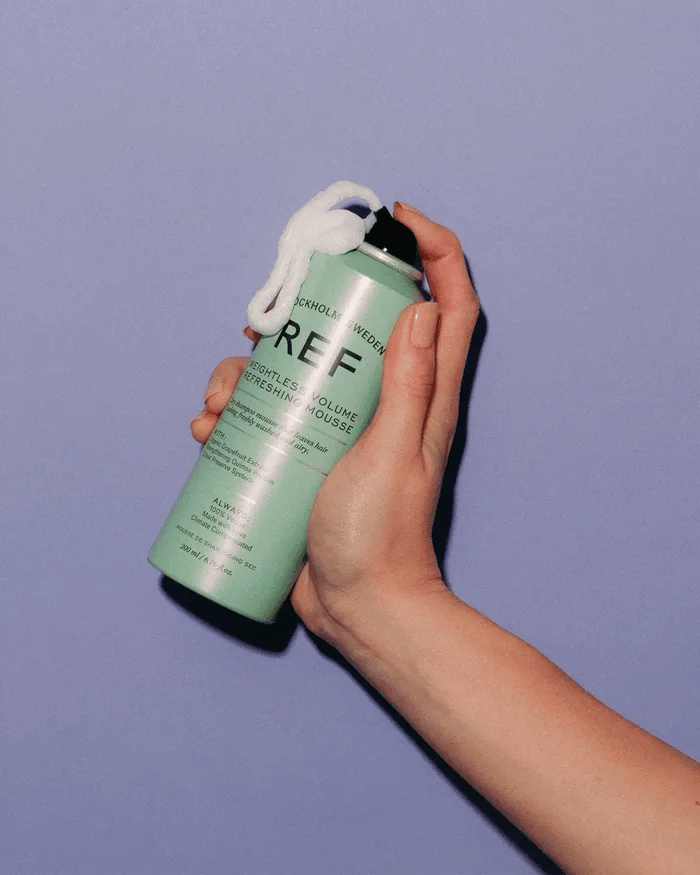 REF Weightless Volume Refreshing Mousse 200ml