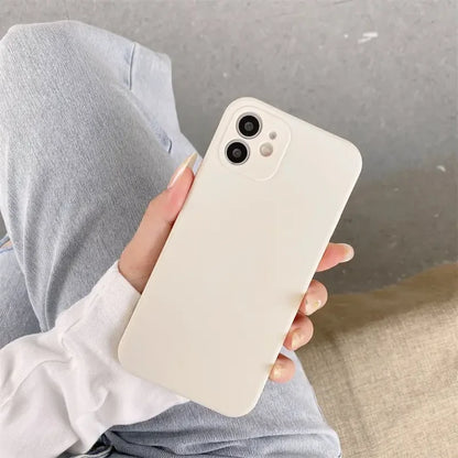 Old White / iPhone 15 Pro Max