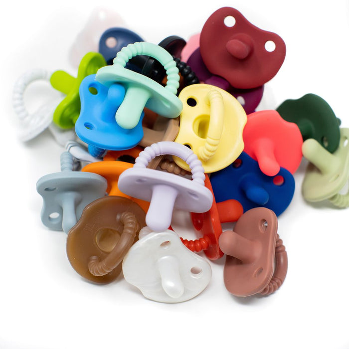 Three Hearts Sili Soother (4759554129967)