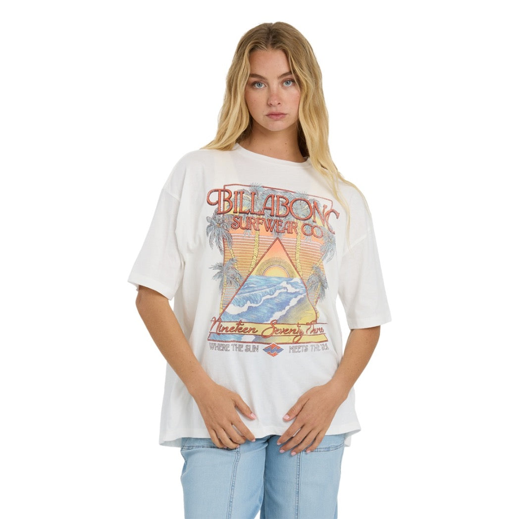 BILLABONG - SUN MEETS SEA TEE | Salt Crystal