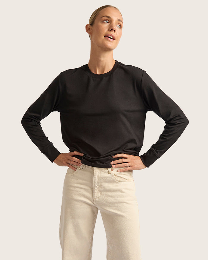 Women's Classic Long Sleeve T-Shirt - Black