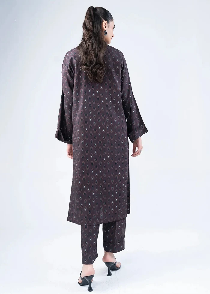 Women's winter co-ord set: long printed kurta and matching pants, back view